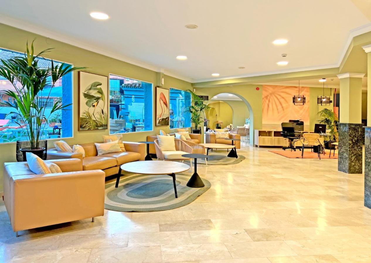 Moon Dreams Fuengirola Hotel Екстериор снимка